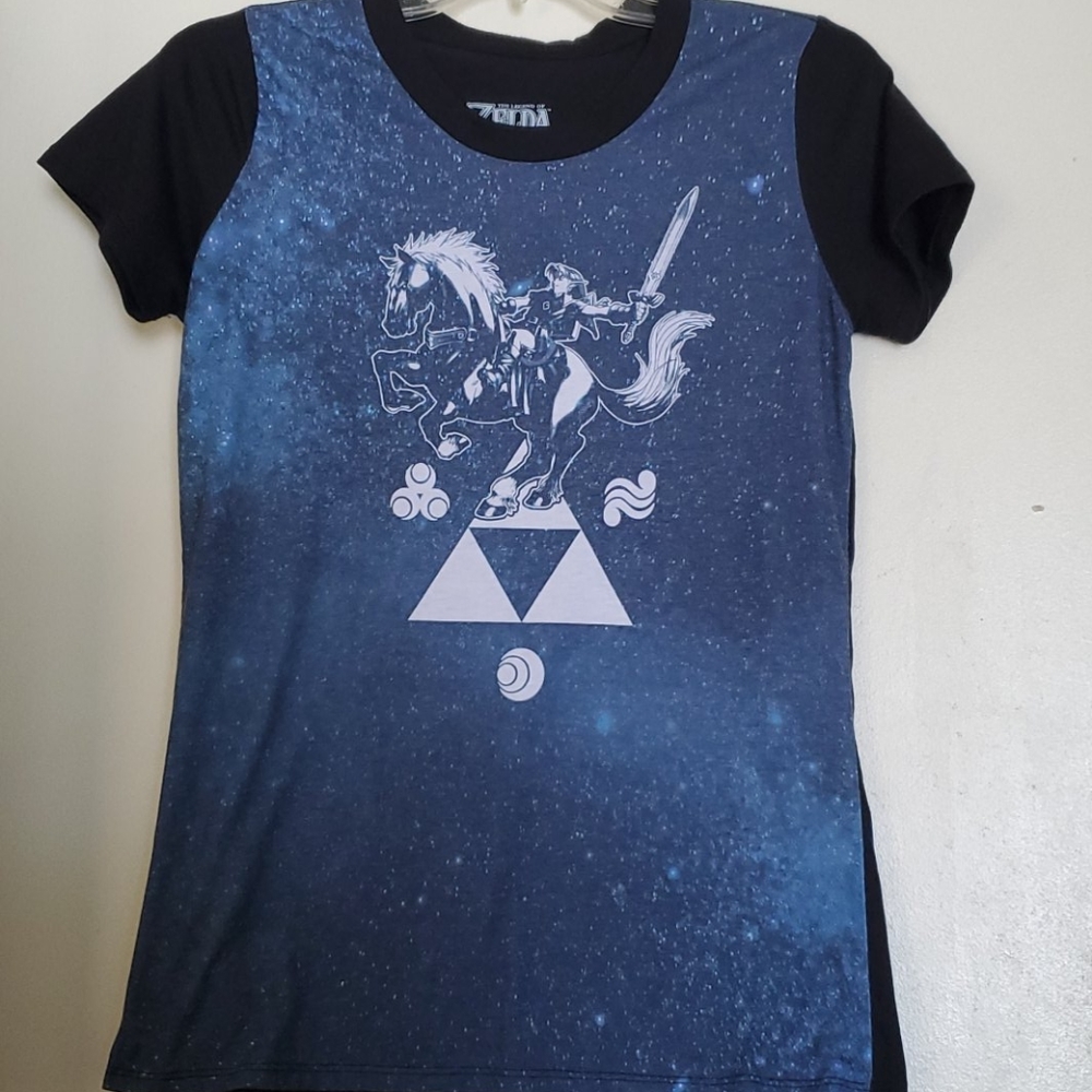 Legend of Zelda graphic t-shirt